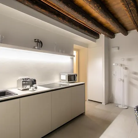 Palazzo Venere Apartments Venice Exterior photo