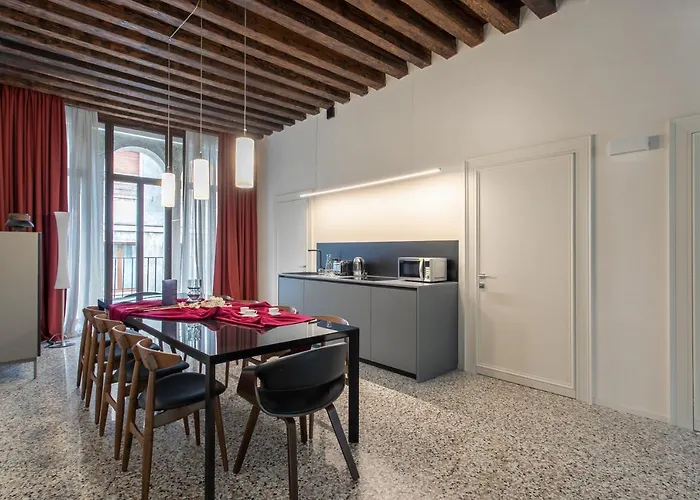 Palazzo Venere Apartments